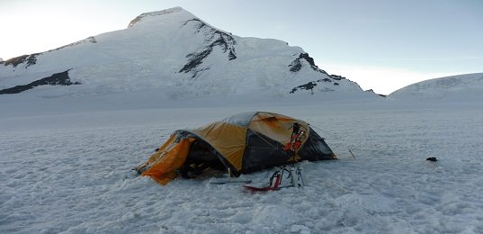 Mount Kun Expedition (7077 M)