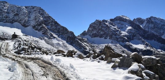 Sach Pass Trek